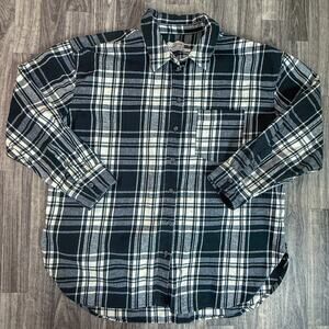 Universal Thread Oversized Black Plaid Flannel Shirt L Long Sleeve Soft Cozy